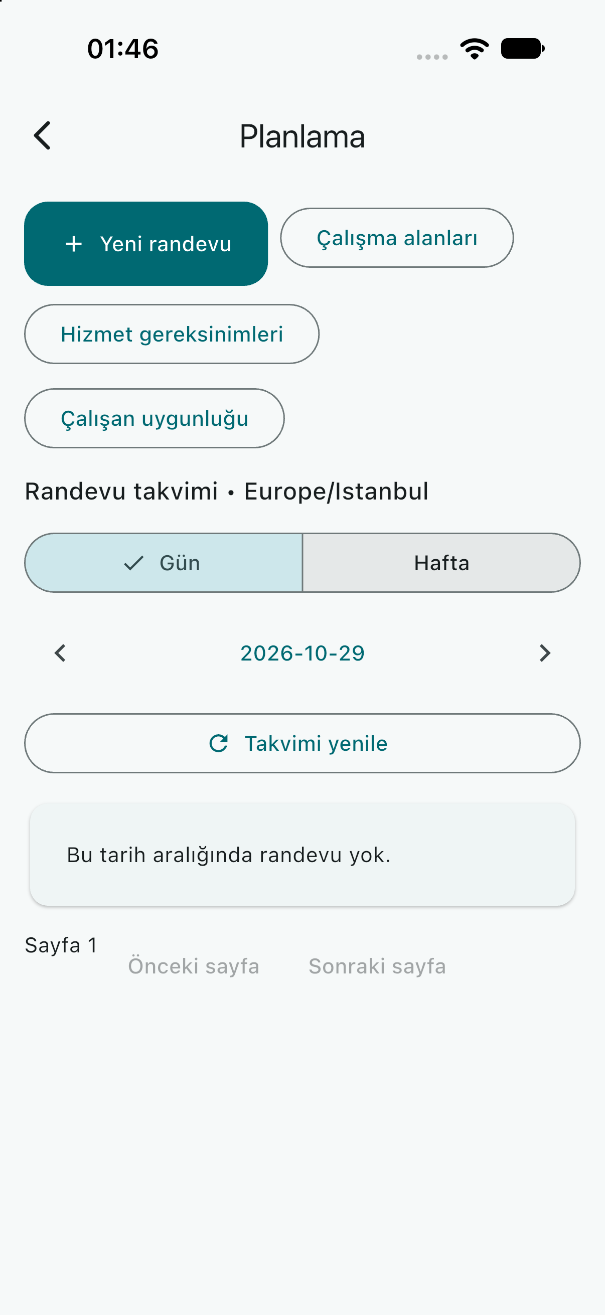 WashFlow Planlama ekranında randevu kontrolleri, gün ve hafta seçimi ve randevu bulunmayan takvim